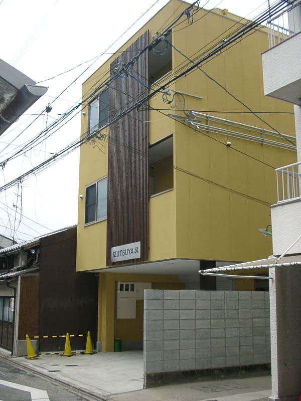 Izutsuya　久　（residence）